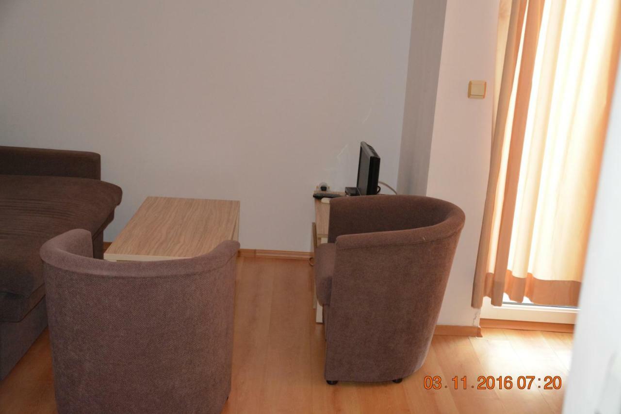 ساني بيتش Guest Apartments Salena المظهر الخارجي الصورة