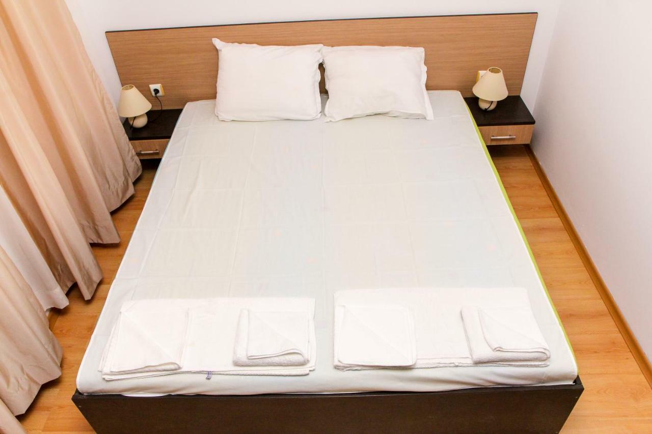 ساني بيتش Guest Apartments Salena المظهر الخارجي الصورة