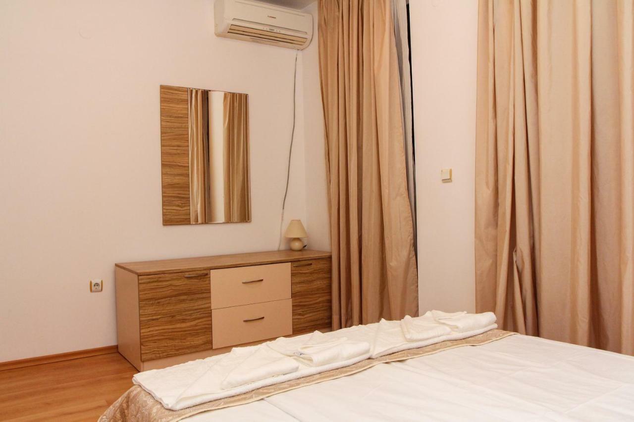 ساني بيتش Guest Apartments Salena المظهر الخارجي الصورة