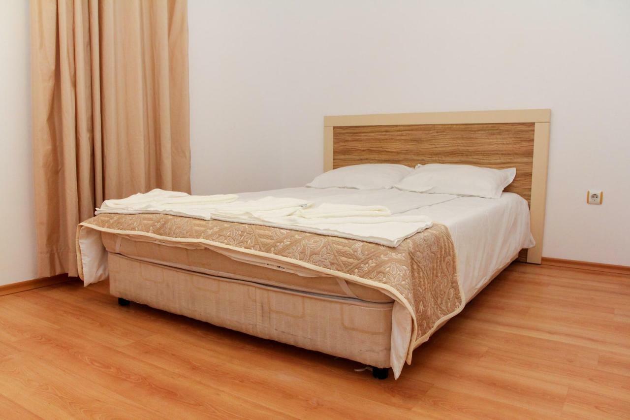 ساني بيتش Guest Apartments Salena المظهر الخارجي الصورة