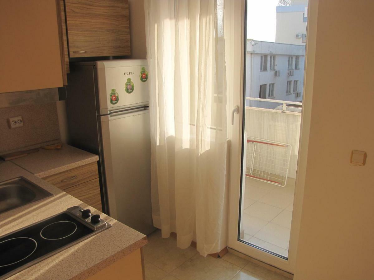 ساني بيتش Guest Apartments Salena المظهر الخارجي الصورة