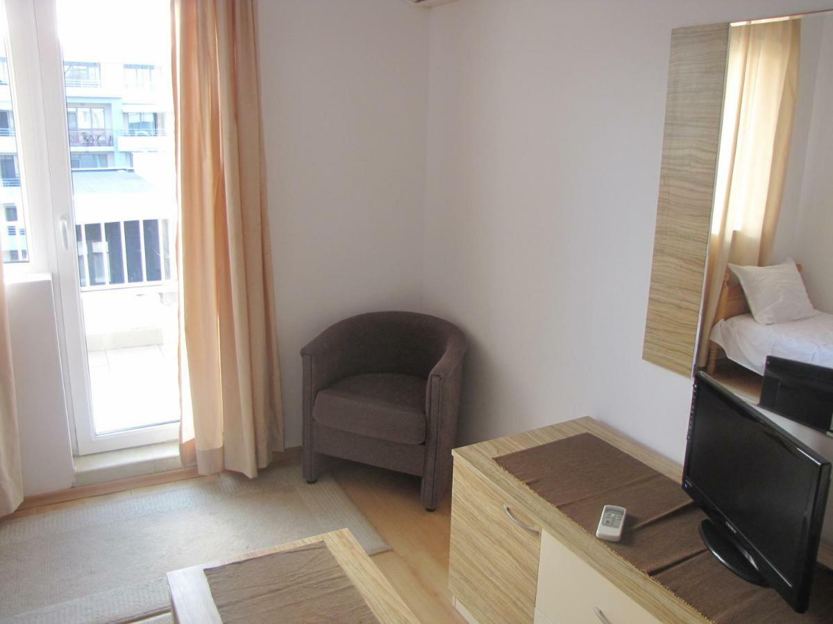 ساني بيتش Guest Apartments Salena المظهر الخارجي الصورة