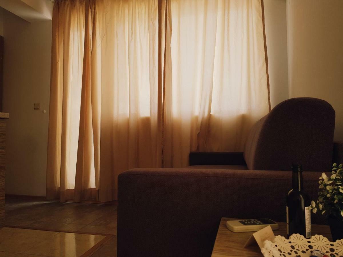 ساني بيتش Guest Apartments Salena المظهر الخارجي الصورة