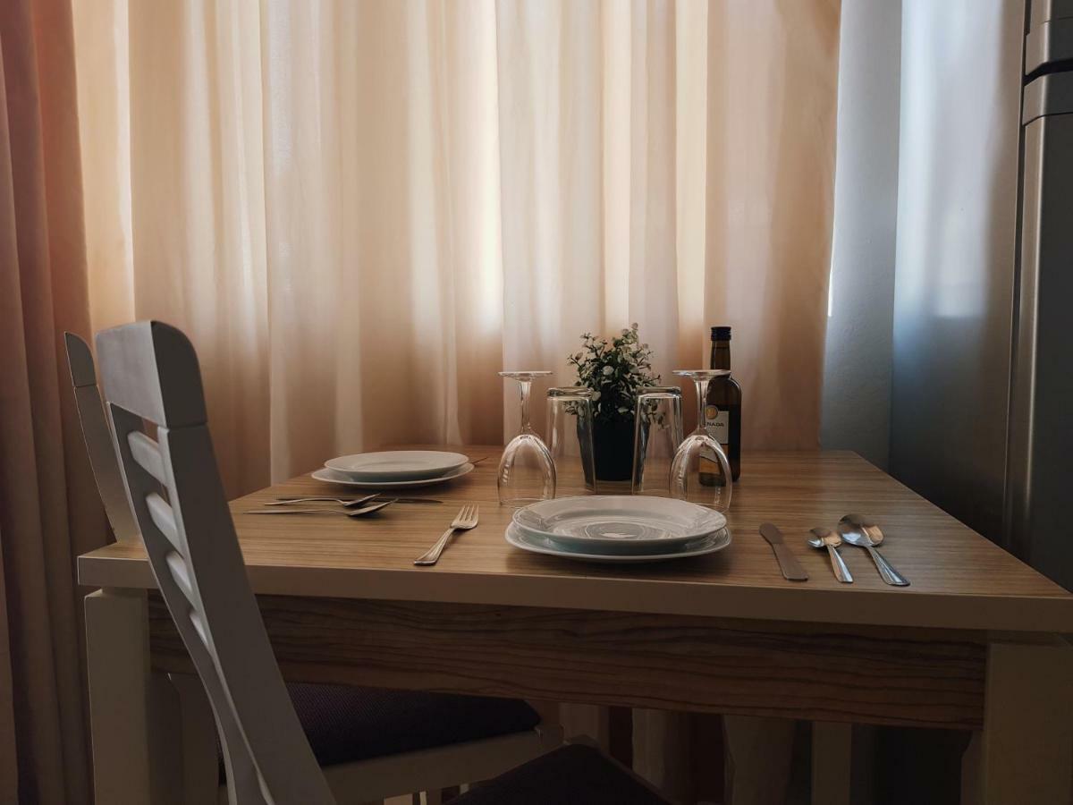 ساني بيتش Guest Apartments Salena المظهر الخارجي الصورة