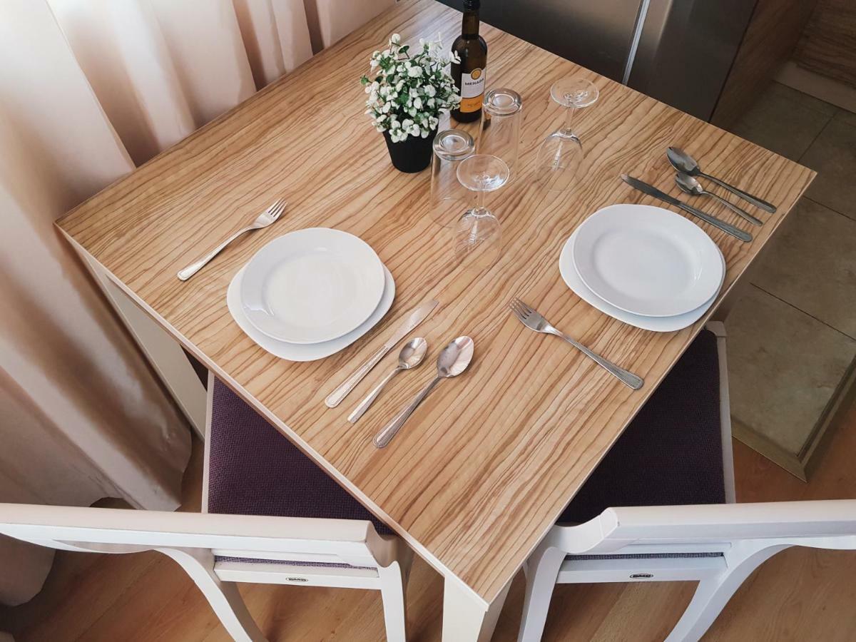 ساني بيتش Guest Apartments Salena المظهر الخارجي الصورة