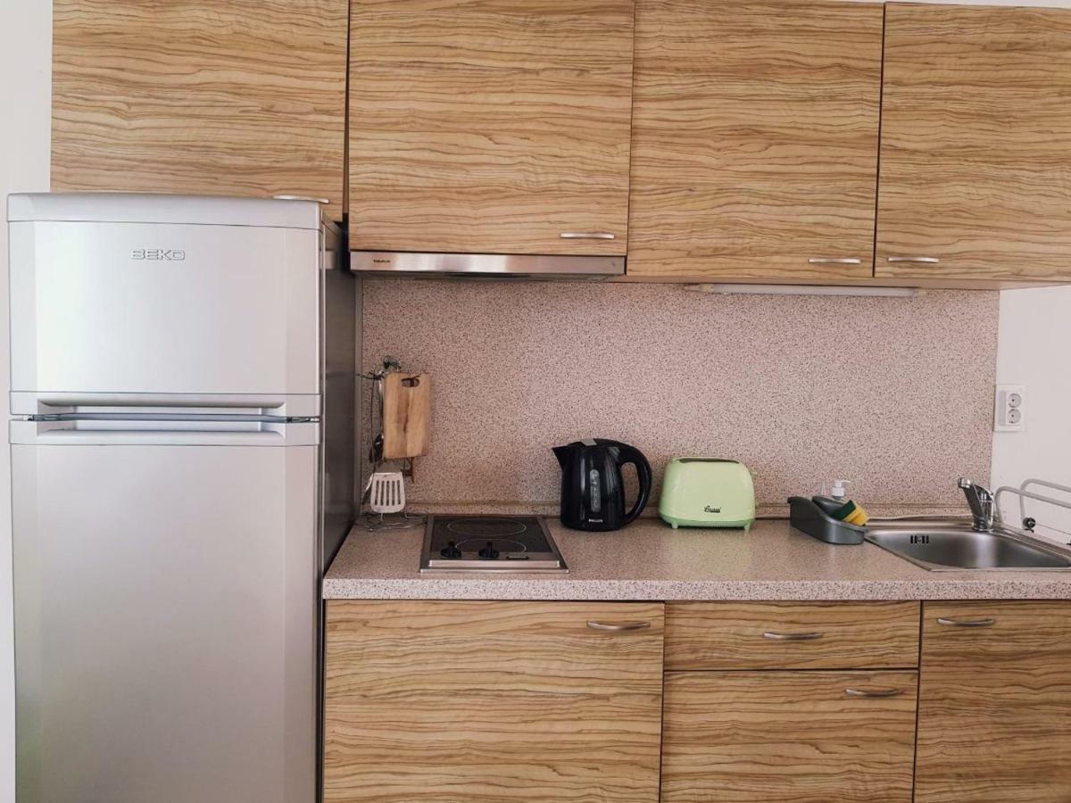 ساني بيتش Guest Apartments Salena المظهر الخارجي الصورة